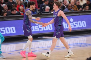 乐鱼体育VIP注册-NBA彩经：黄蜂拿下魔术&amp;勇士射落太阳分别锁定分区第八